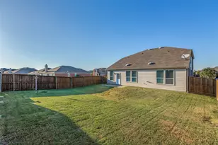 1700 Vernon Dr, Aubrey, TX 76227 - Photo 23