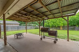 1004 W Elizabeth Dr, Robinson, TX 76706 - Photo 27