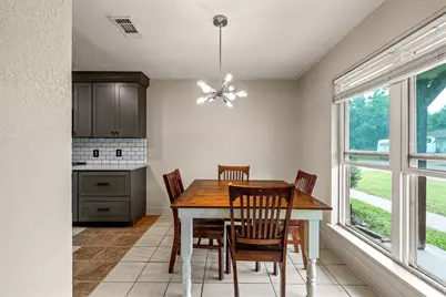 1004 W Elizabeth Drive, Robinson, TX 76706 - Photo 11