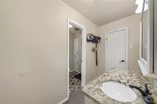 1004 W Elizabeth Dr, Robinson, TX 76706 - Photo 17