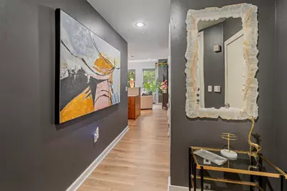 2323 N Houston Street #204, Dallas, TX 75219 - Photo 23