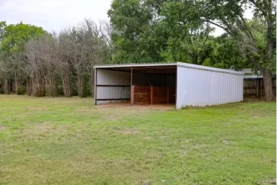 1319 East Fm 4, Cleburne, TX 76031 - Photo 33
