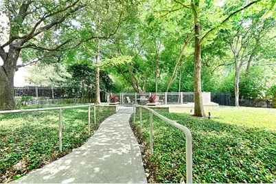 2828 Hood Street #1008, Dallas, TX 75219 - Photo 25