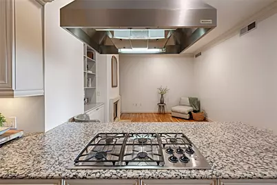 2828 Hood Street #1008, Dallas, TX 75219 - Photo 23