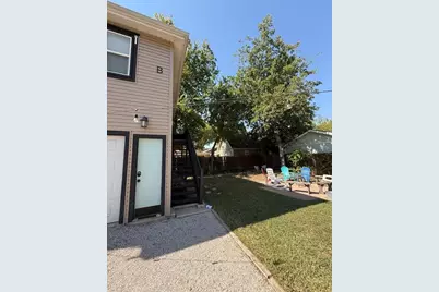 1217 N Austin Street #Garage Apartment, Denton, TX 76201 - Photo 1