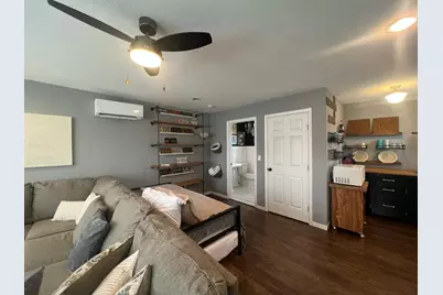 1217 N Austin Street #Garage Apartment, Denton, TX 76201 - Photo 5