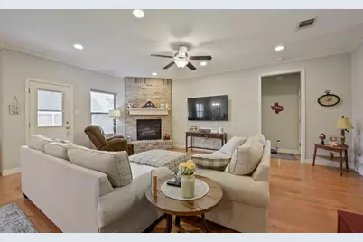 1604 Belle Plain Drive, Cleburne, TX 76033 - Photo 7