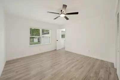 6825 Jewell Avenue, Fort Worth, TX 76112 - Photo 13