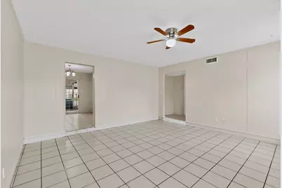 703 E Shady Grove Road, Irving, TX 75060 - Photo 7