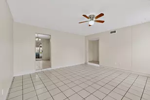 703 E Shady Grove Rd, Irving, TX 75060 - Photo 7