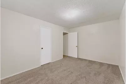 703 E Shady Grove Road, Irving, TX 75060 - Photo 35