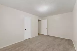 703 E Shady Grove Rd, Irving, TX 75060 - Photo 35