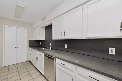 703 E Shady Grove Road, Irving, TX 75060 - Photo 13