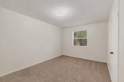 703 E Shady Grove Road, Irving, TX 75060 - Photo 33