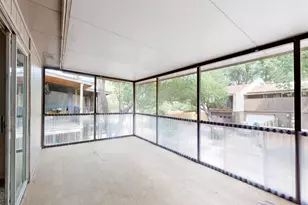 703 E Shady Grove Rd, Irving, TX 75060 - Photo 39