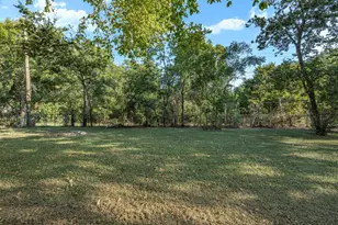 209 W Avenue K, Midlothian, TX 76065 - Photo 21