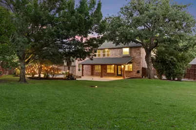 832 Tealwood Circle, Flower Mound, TX 75028 - Photo 3