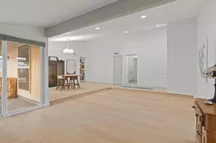 1804 Castille Dr, Carrollton, TX 75007 - Photo 5