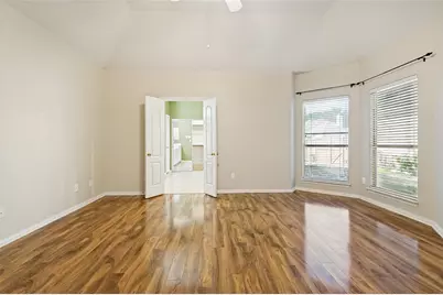 1052 E Seminole Trail, Carrollton, TX 75007 - Photo 29