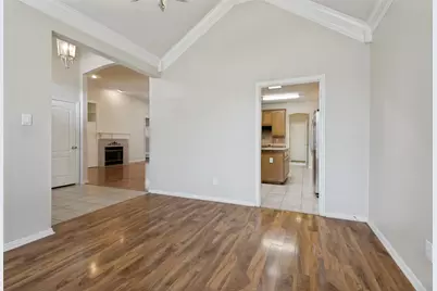 1052 E Seminole Trail, Carrollton, TX 75007 - Photo 19