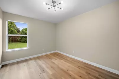 837 Morgan Drive, Burleson, TX 76028 - Photo 23
