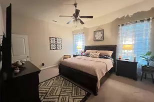 916 Sundrop Dr, Little Elm, TX 75068 - Photo 5