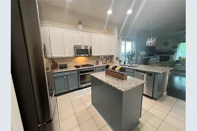 916 Sundrop Drive, Little Elm, TX 75068 - Photo 3