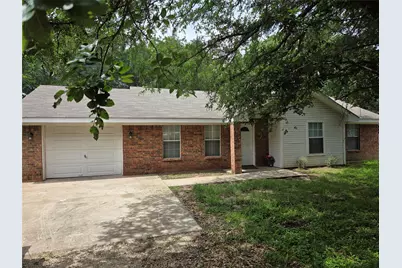 320 Hazelwood Avenue, Waco, TX 76705 - Photo 1