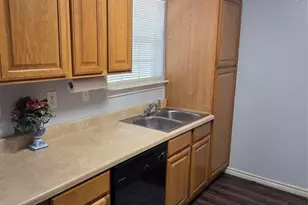 320 Hazelwood Ave, Waco, TX 76705 - Photo 3