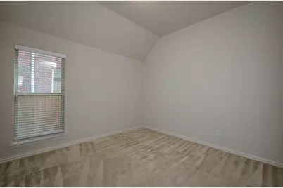10876 Leesa Drive, McKinney, TX 75072 - Photo 11