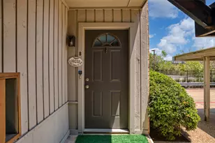 10252 Regal Oaks Dr, Dallas, TX 75230 - Photo 7