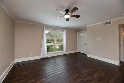 10252 Regal Oaks Drive #B, Dallas, TX 75230 - Photo 11