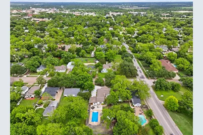 216 Sunset Drive, Cleburne, TX 76033 - Photo 33