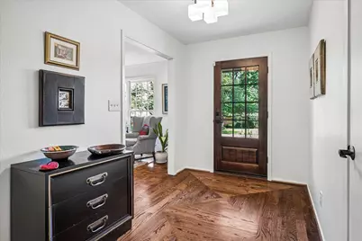 9546 Milltrail Drive, Dallas, TX 75238 - Photo 3
