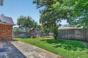 12709 Sweet Bay Dr, Fort Worth, TX 76040 - Photo 37