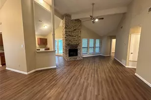 6416 Brookhaven Trail, Fort Worth, TX 76133 - Photo 3