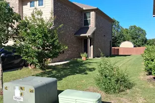 6816 Topaz Dr, Greenville, TX 75402 - Photo 3