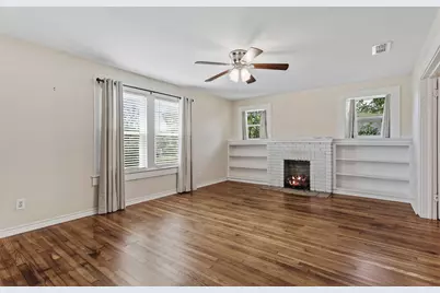 310 N Line Street, Mineola, TX 75773 - Photo 9