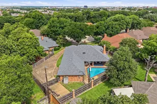 1404 Homestead Ct, Irving, TX 75061 - Photo 39