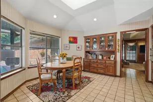 1404 Homestead Ct, Irving, TX 75061 - Photo 15