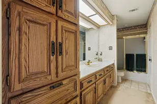 1404 Homestead Ct, Irving, TX 75061 - Photo 29