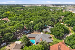1404 Homestead Ct, Irving, TX 75061 - Photo 5