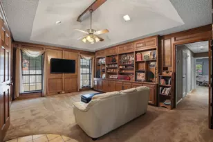 1404 Homestead Ct, Irving, TX 75061 - Photo 19