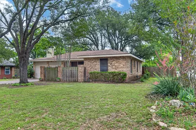 2101 Hermanson Drive, Waco, TX 76710 - Photo 3