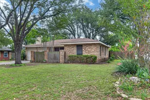 2101 Hermanson Dr, Waco, TX 76710 - Photo 3