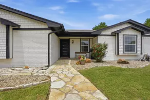 6514 Circo Dr, De Cordova, TX 76049 - Photo 5