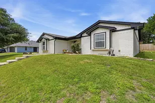 6514 Circo Dr, De Cordova, TX 76049 - Photo 3