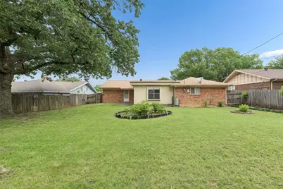 1607 Windlea Drive, Euless, TX 76040 - Photo 25