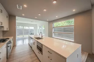 4602 Weldon St, Dallas, TX 75204 - Photo 5
