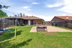 2420 Oakmont Dr, Bedford, TX 76022 - Photo 27